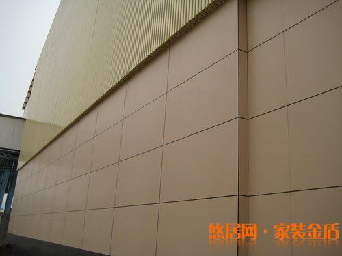 選用薄板瓷磚裝修的優(yōu)勢(shì)有哪些？  