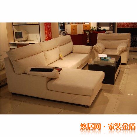 皮質(zhì)沙發(fā)和布藝沙發(fā)那個比較好？