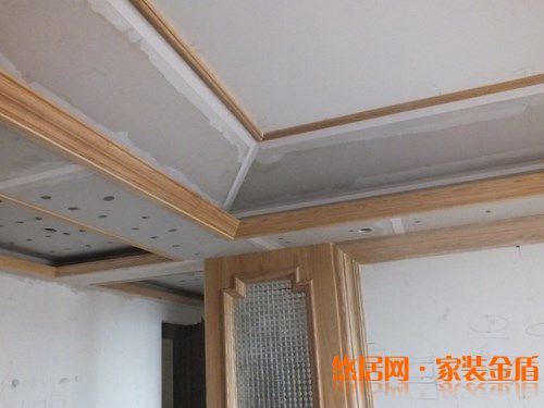 通過(guò)幾個(gè)細(xì)節(jié)來(lái)檢查木工質(zhì)量的好壞